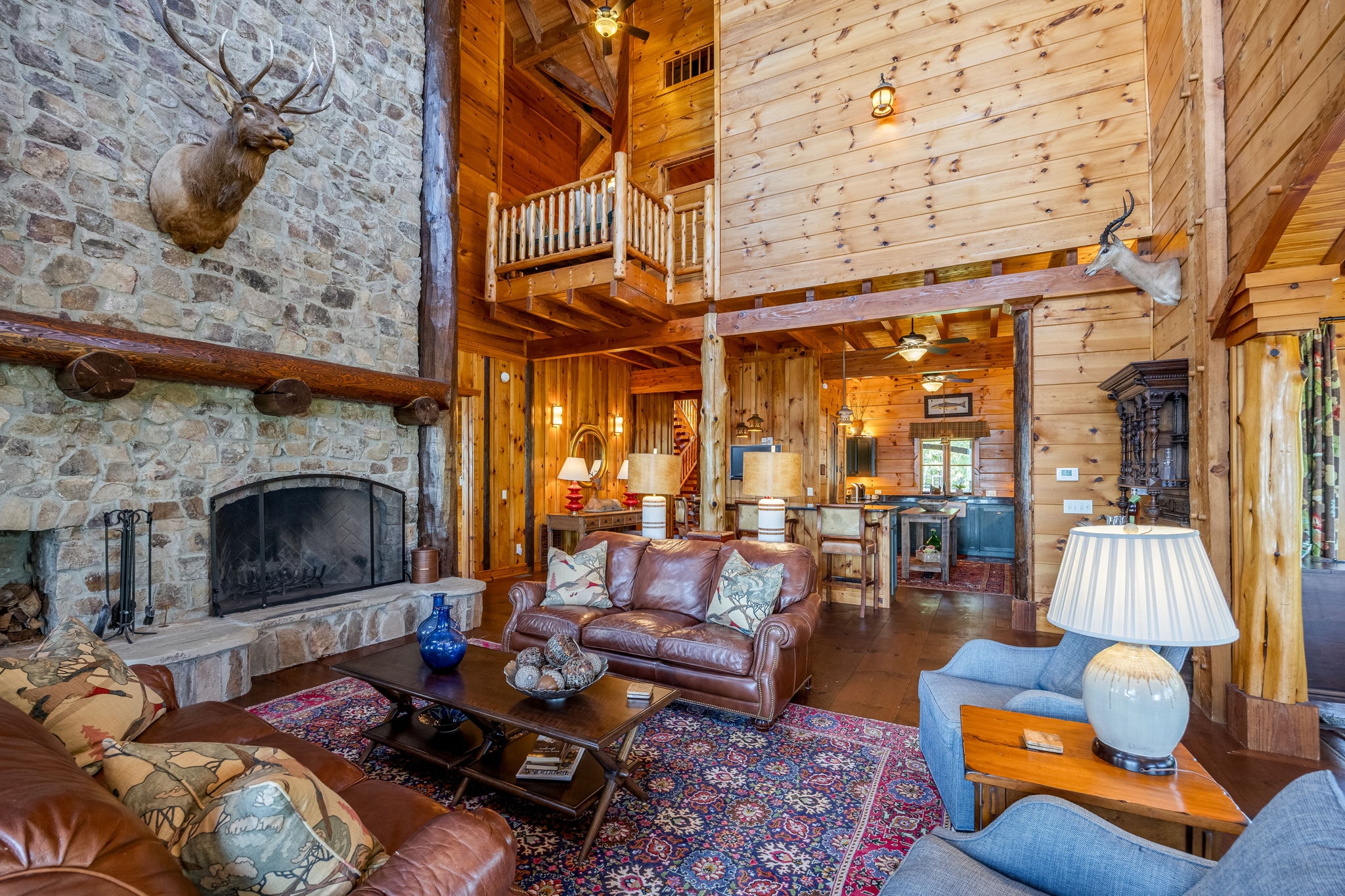Rock Bridge Lodge covered porch with lake views